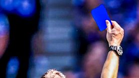 כרטיס כחול בכדורגל, צילום: טוויטר @eurofootcom